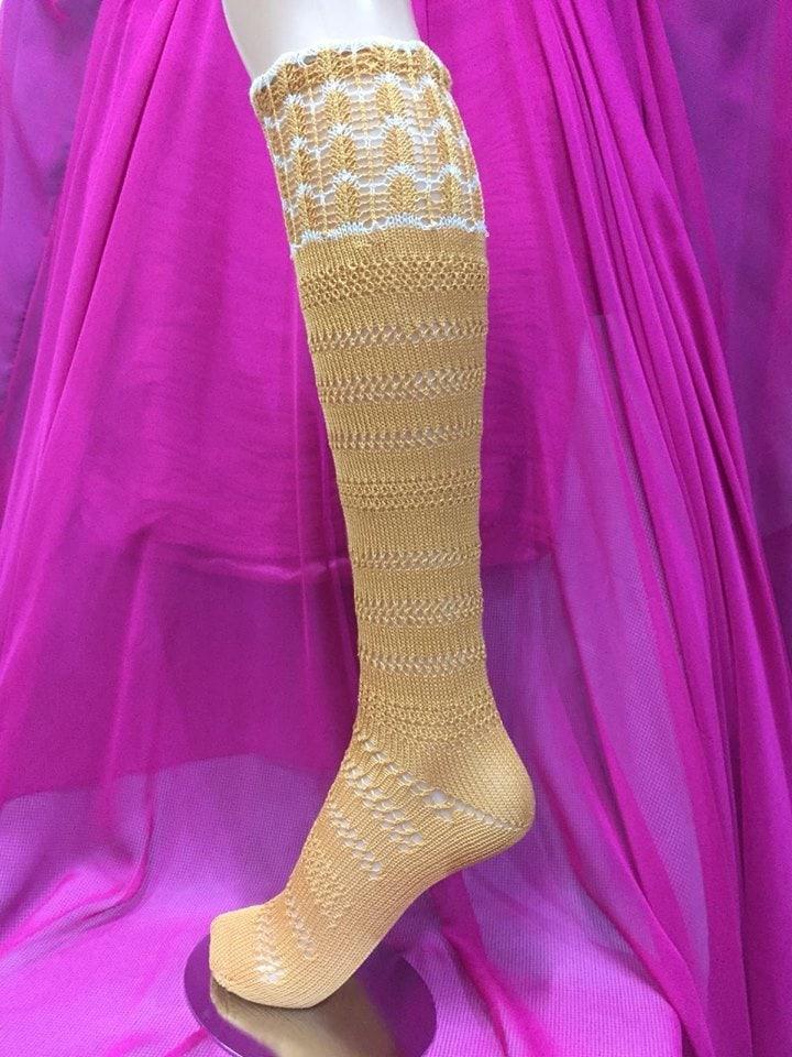 Les Salines · calcetines artesanales · vista 1