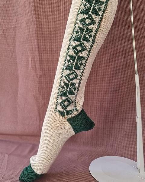 Mola D Ares · calcetines artesanales · vista 1