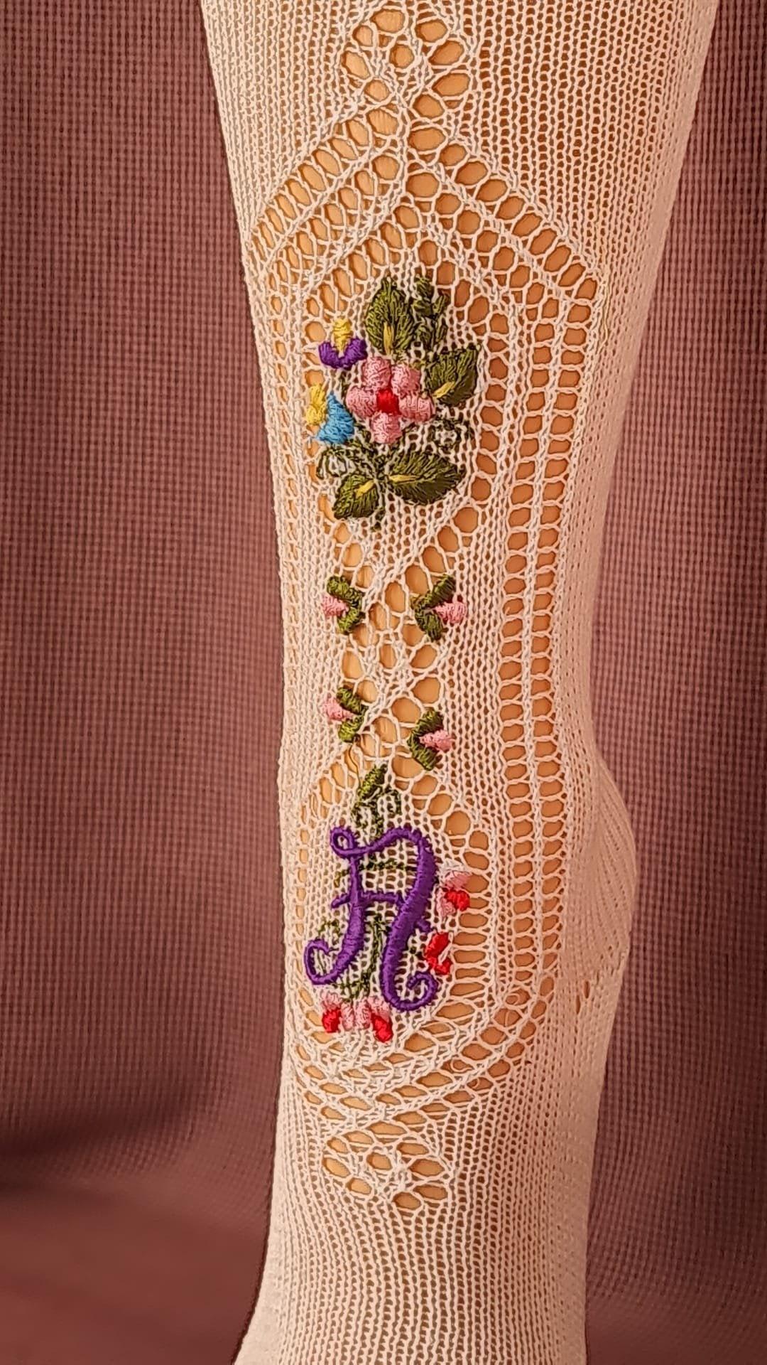 Santa Lluçia · calcetines artesanales · vista 1